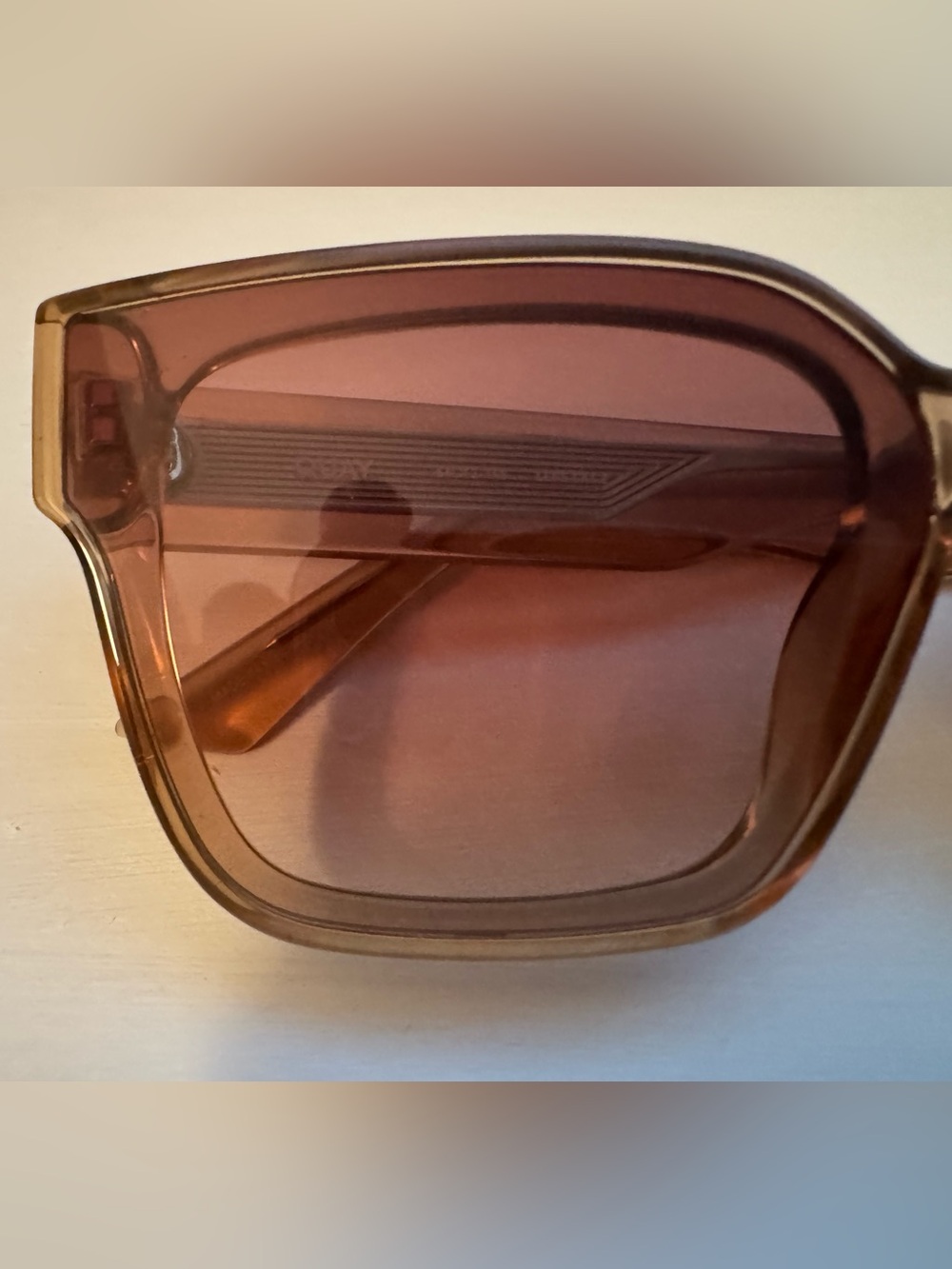 QUAY Drive In Square Sunglasses – Case Included - Picture 12 of 16